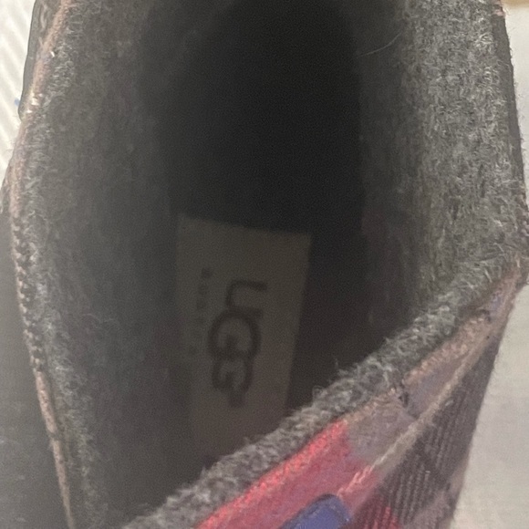 UGG MARRAIS WATERPROOF WINTER BOOTS SIZE 6 - Picture 10 of 12